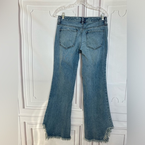 We the free woman’s flare denim jeans - Picture 8 of 9